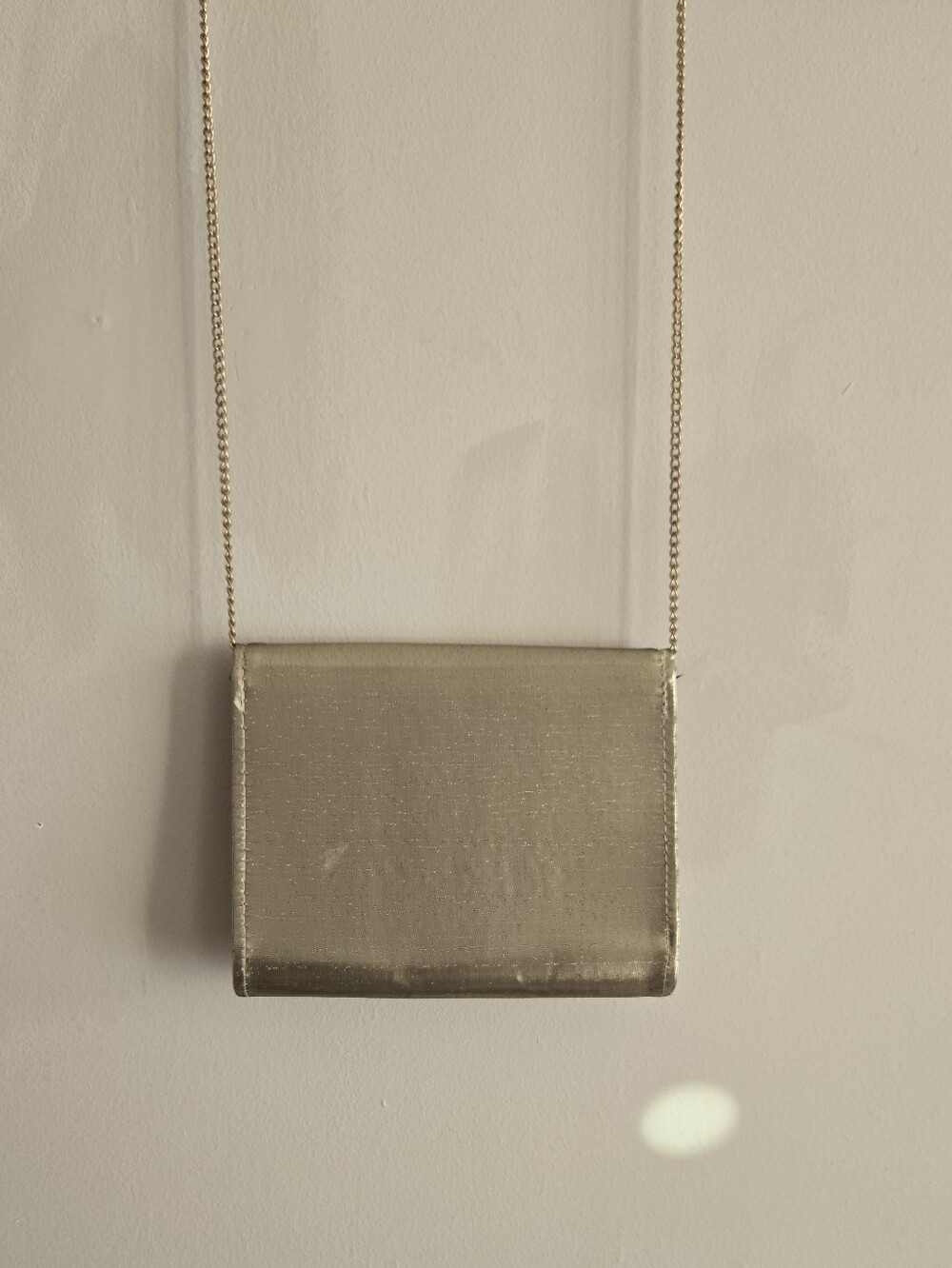 Vintage Gold Foldover Envelope Clutch Metallic Evening Purse with Chain - Picture 8 of 16